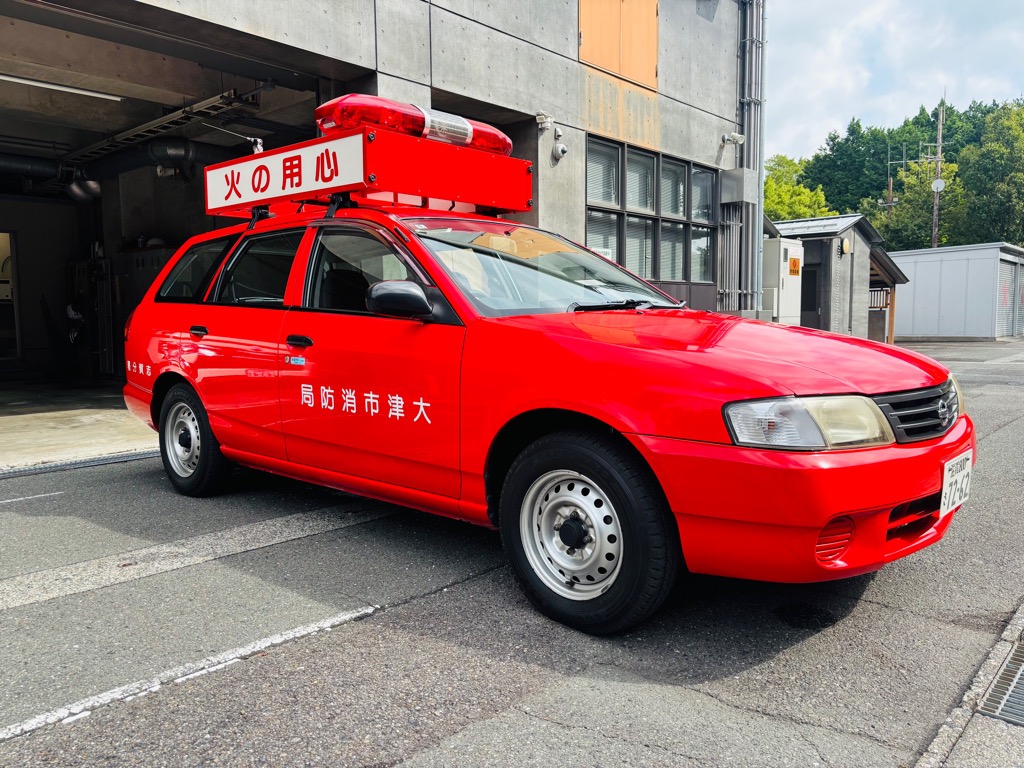 広報車の写真