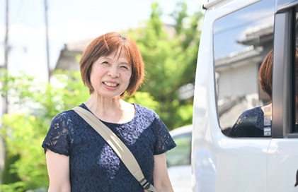 女性の介護職員さんの写真