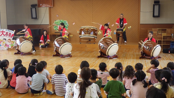 石鹿太鼓鑑賞している