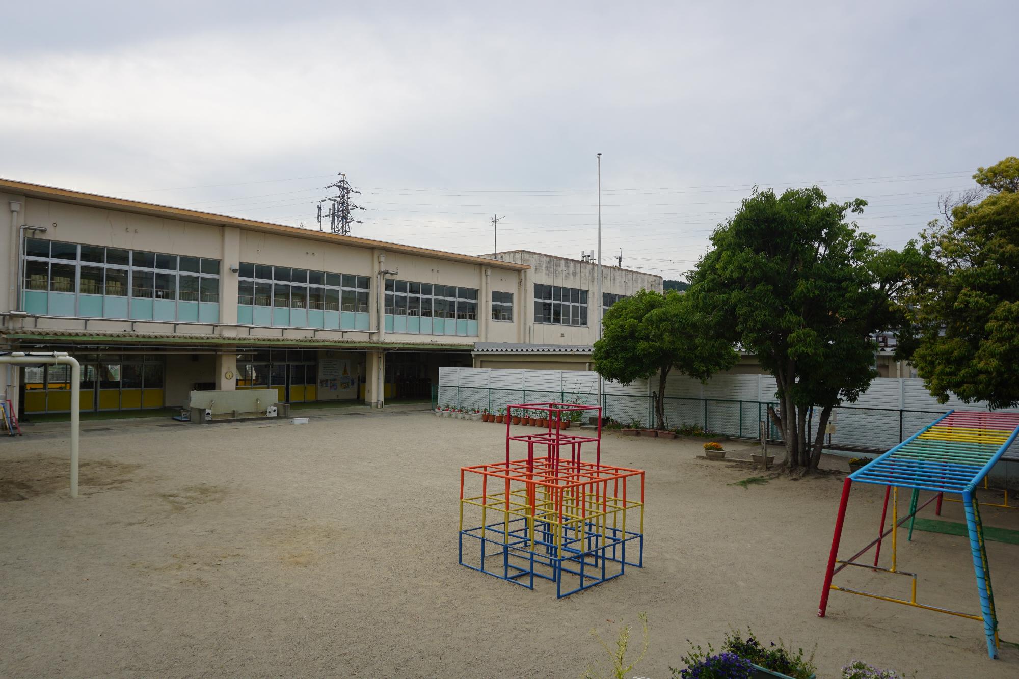 石山幼稚園