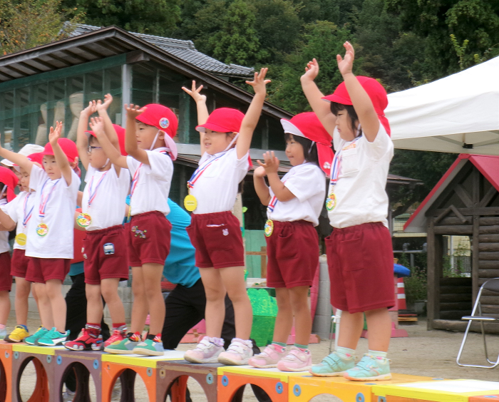 3歳児メダル授与