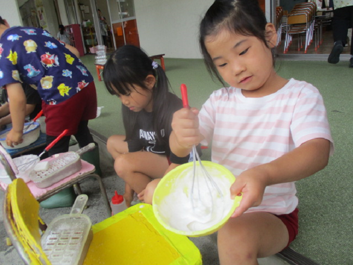 5歳児泡遊び