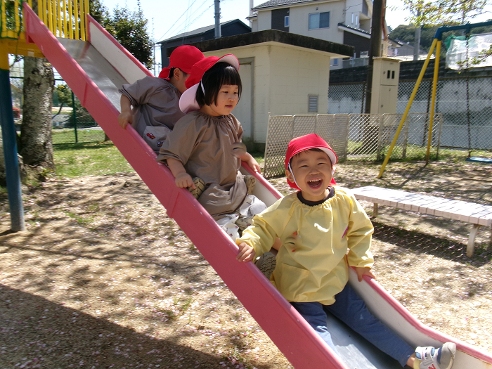 3歳児滑り台