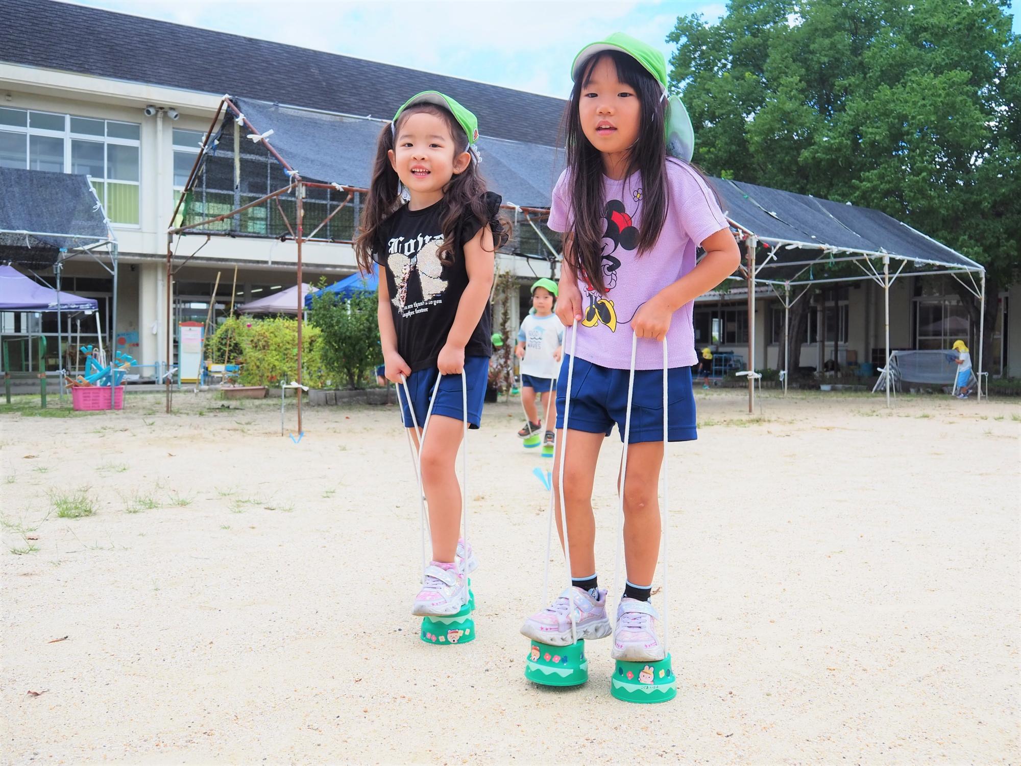 運動をする子供