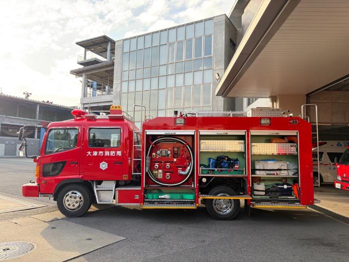 タンク車　助手席側の写真