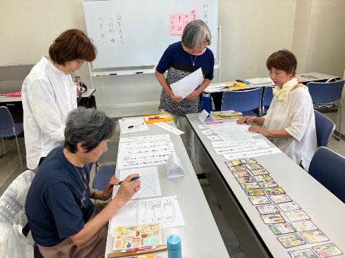 俳句初心者教室の様子