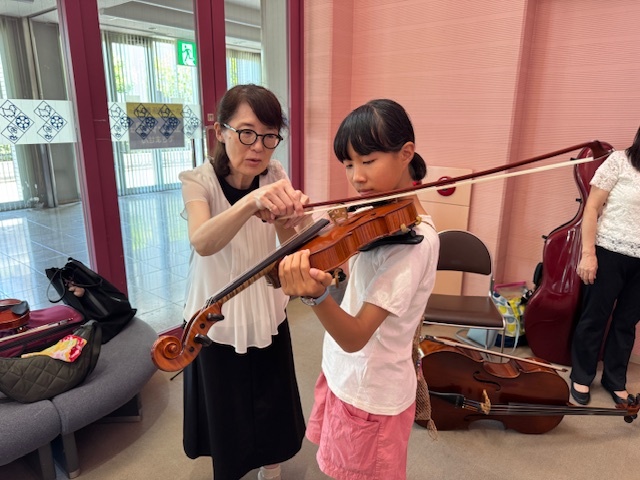 R7文化祭オープニング　弦楽器ワーク