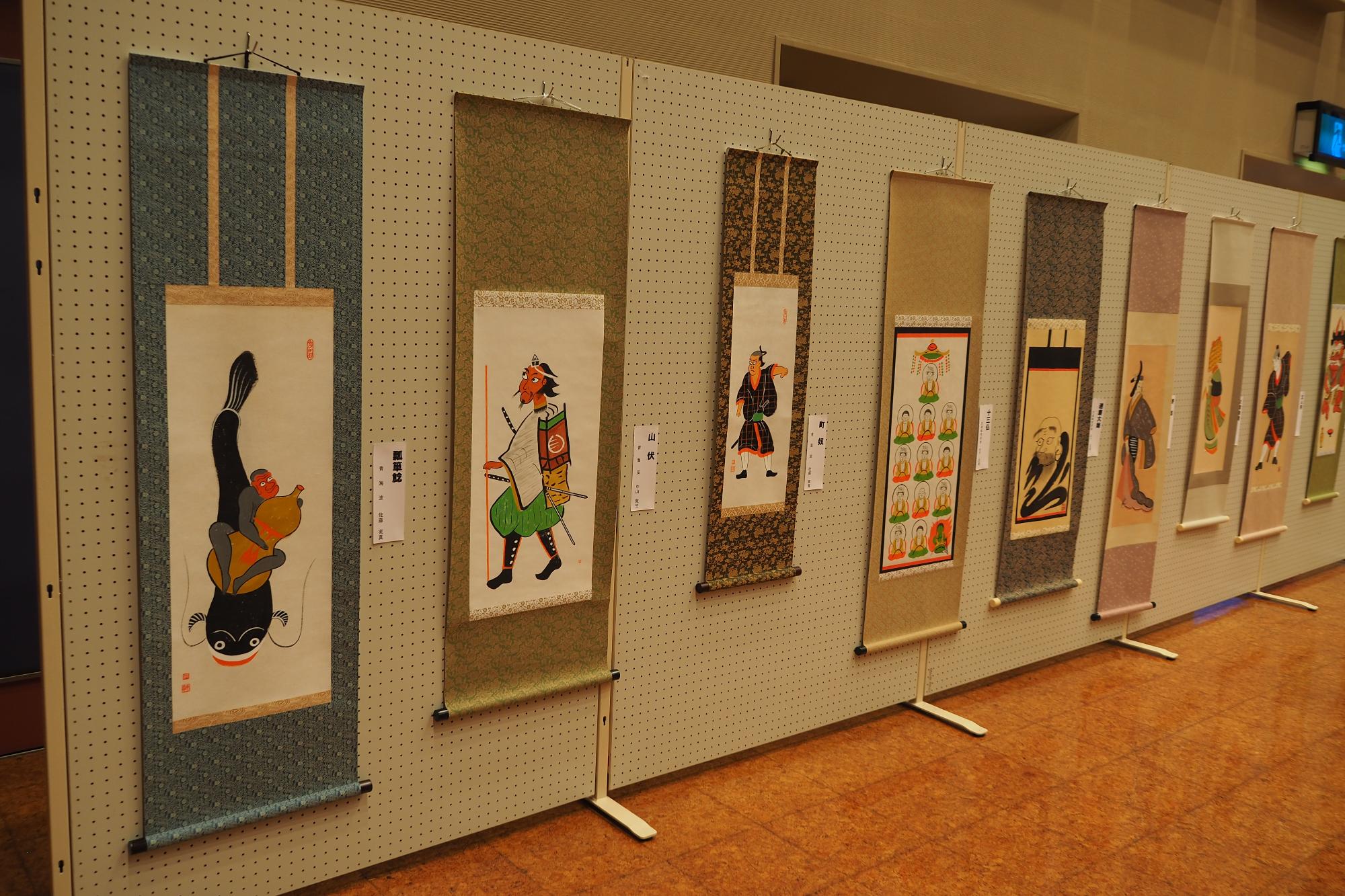 R7文化祭オープニング　大津絵展示