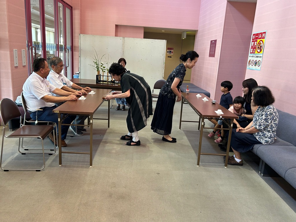 R7文化祭オープニング　茶道ワークショップ