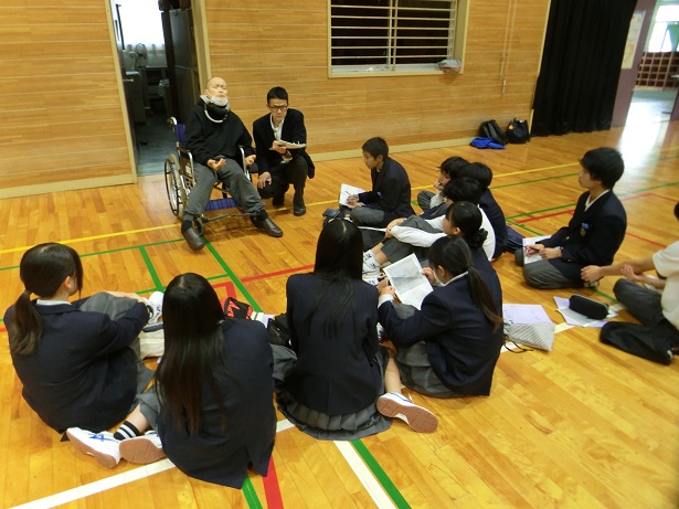 車椅子体験当事者講話