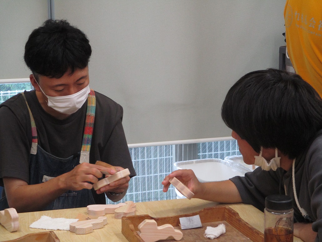 下口さん　室内活動の様子