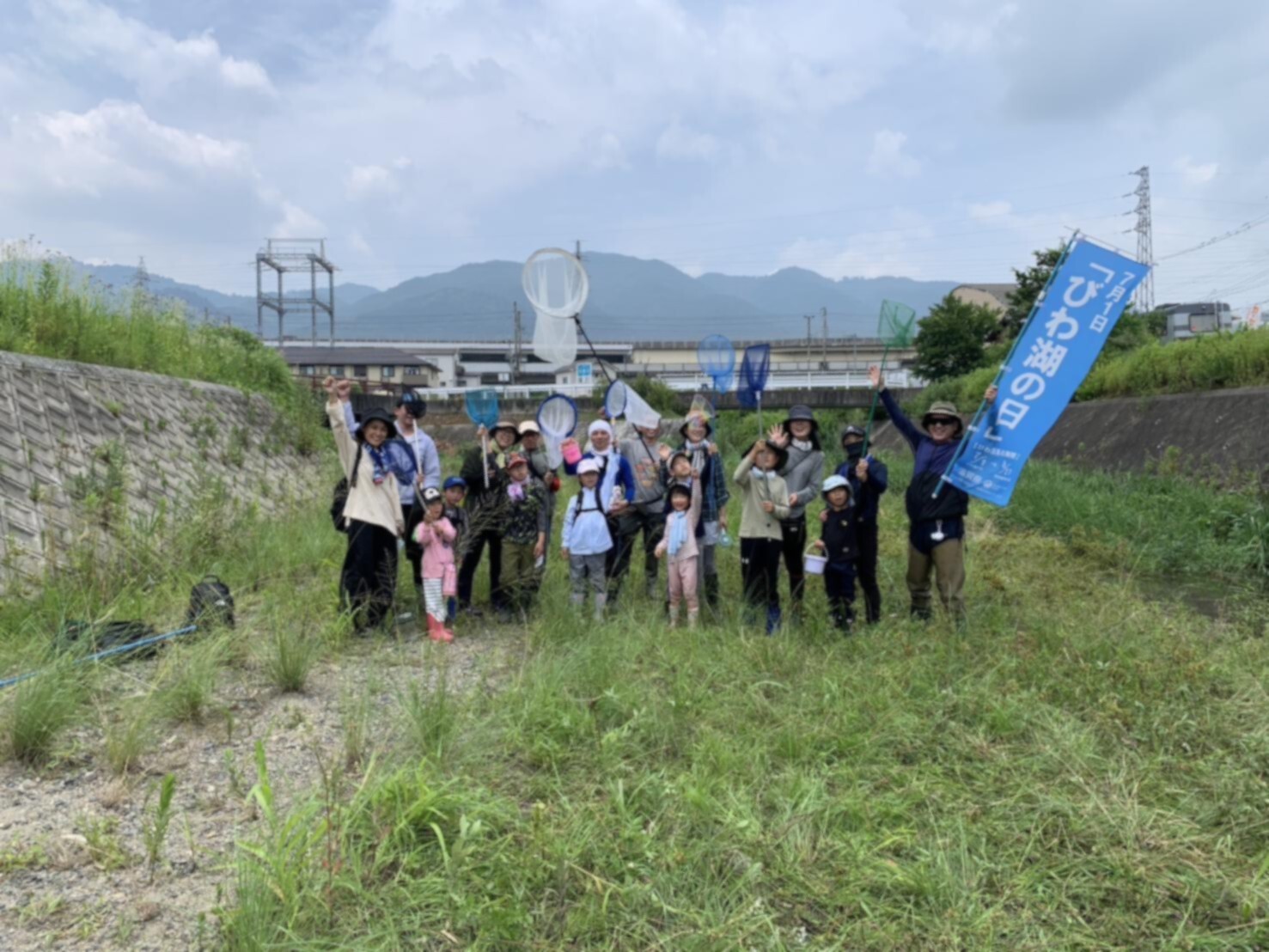 真大宮川を美しくする会の様子